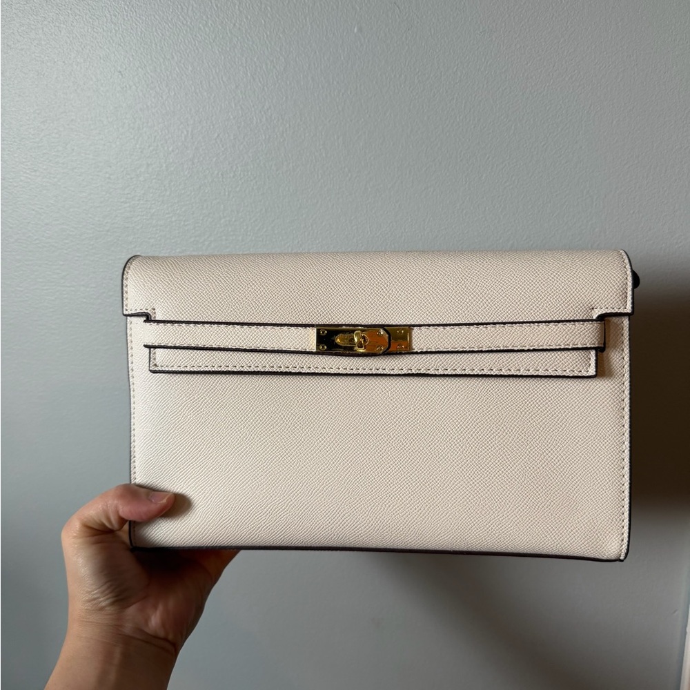 Elegant Cream Clutch Bag